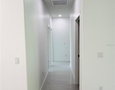 1029 S 66th Street - Photo Thumbnail 15