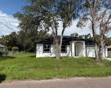 1029 S 66th Street - Photo Thumbnail 2