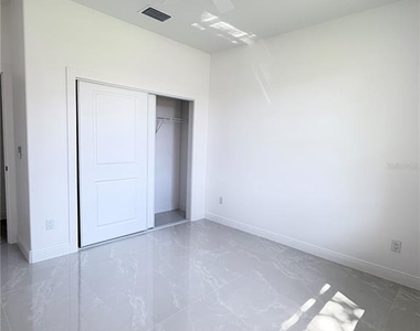 1029 S 66th Street - Photo Thumbnail 19