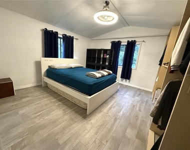 2703 Aein Road - Photo Thumbnail 25