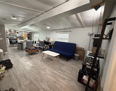 2703 Aein Road - Photo Thumbnail 9