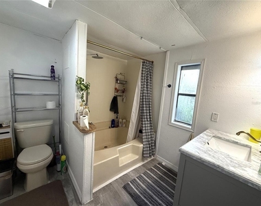 2703 Aein Road - Photo Thumbnail 19