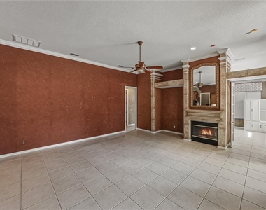 12518 Lake Jovita Boulevard - Photo Thumbnail 29
