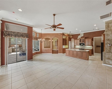 12518 Lake Jovita Boulevard - Photo Thumbnail 17