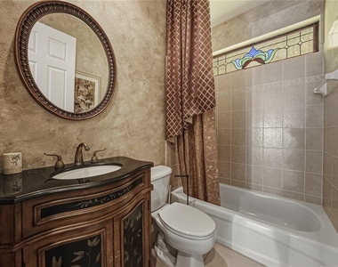 12518 Lake Jovita Boulevard - Photo Thumbnail 54