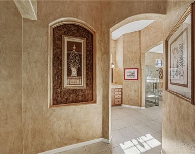 12518 Lake Jovita Boulevard - Photo Thumbnail 37