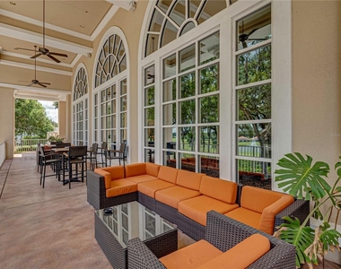 12518 Lake Jovita Boulevard - Photo Thumbnail 84