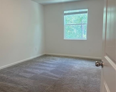 7616 Stone Creek Trail - Photo Thumbnail 5