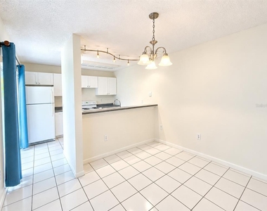 5263 Brook Court - Photo Thumbnail 9