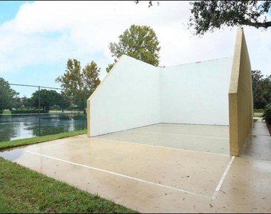 5263 Brook Court - Photo Thumbnail 15