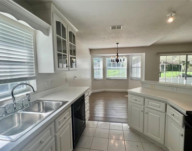 3696 Se 47th Street - Photo Thumbnail 6