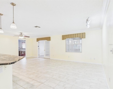 9679 Sw 99th Avenue - Photo Thumbnail 5
