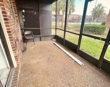 1920 E Edgewood Drive - Photo Thumbnail 21