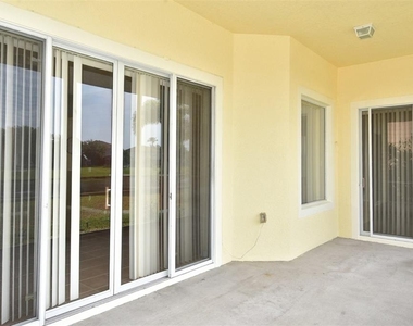 5911 Winchester Isle Road - Photo Thumbnail 17