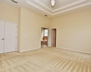 5911 Winchester Isle Road - Photo Thumbnail 13