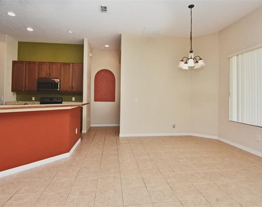 5911 Winchester Isle Road - Photo Thumbnail 10