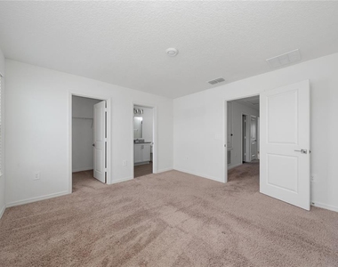 9425 Westside Hills Drive - Photo Thumbnail 15