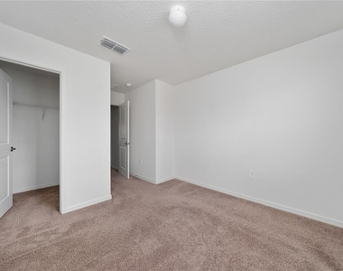 9425 Westside Hills Drive - Photo Thumbnail 20