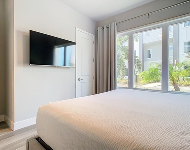 7770 Sandy Ridge Drive - Photo Thumbnail 24