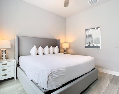 7770 Sandy Ridge Drive - Photo Thumbnail 22