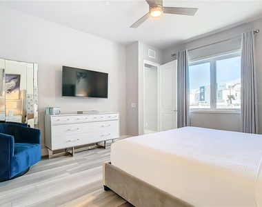 7770 Sandy Ridge Drive - Photo Thumbnail 15