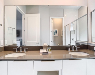 7770 Sandy Ridge Drive - Photo Thumbnail 18