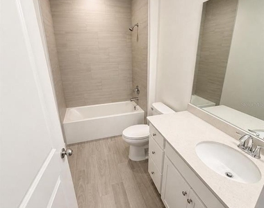 9253 Sw 58th Circle - Photo Thumbnail 13