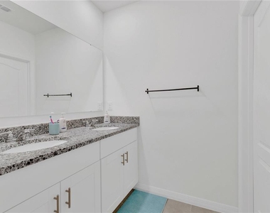 473 Archway Place - Photo Thumbnail 14