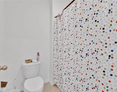 473 Archway Place - Photo Thumbnail 11