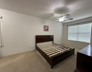 1050 Tourmaline Drive - Photo Thumbnail 16