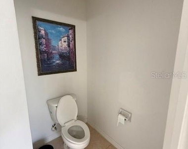 1050 Tourmaline Drive - Photo Thumbnail 20