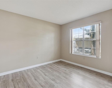 683 Post Oak Circle - Photo Thumbnail 26