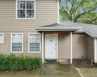 683 Post Oak Circle - Photo Thumbnail 11