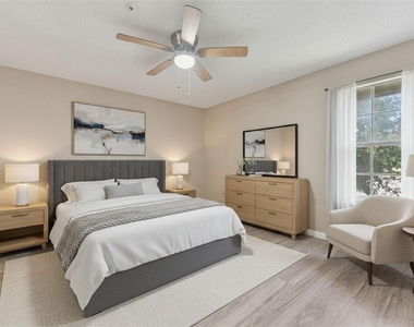 683 Post Oak Circle - Photo Thumbnail 6