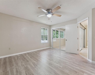 683 Post Oak Circle - Photo Thumbnail 23