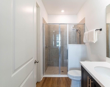 12941 Gabor Avenue - Photo Thumbnail 6