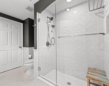 322 E Central Boulevard - Photo Thumbnail 21