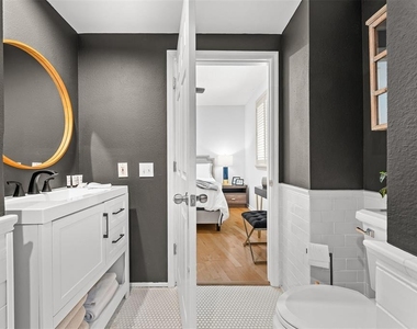 322 E Central Boulevard - Photo Thumbnail 19