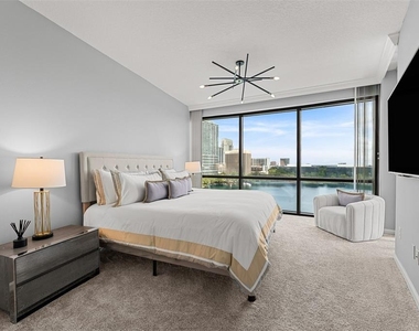 322 E Central Boulevard - Photo Thumbnail 27