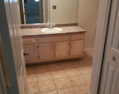 3307 Greenwich Village Boulevard - Photo Thumbnail 11