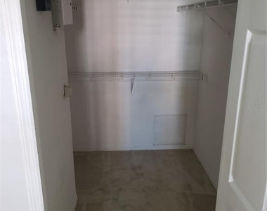 3307 Greenwich Village Boulevard - Photo Thumbnail 10