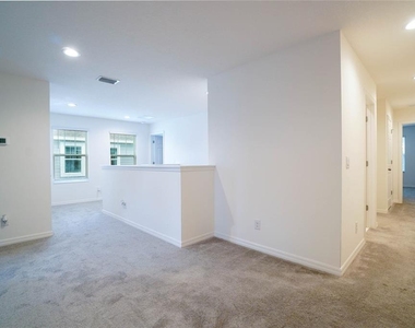 156 Glass Onion Drive - Photo Thumbnail 9
