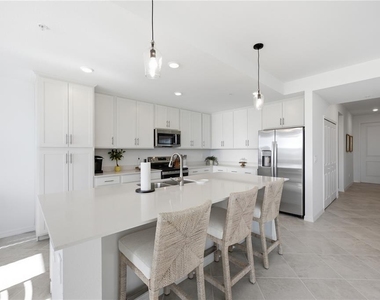 17600 Opal Sand Drive - Photo Thumbnail 7