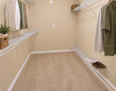 12750 Nw 11th Place - Photo Thumbnail 7