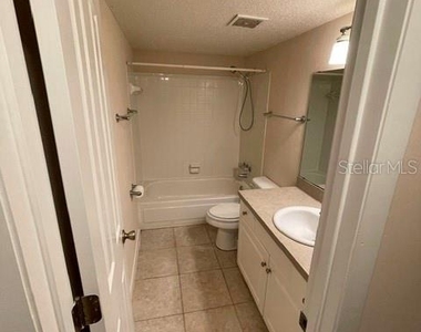 501 Sw 75th Street - Photo Thumbnail 22