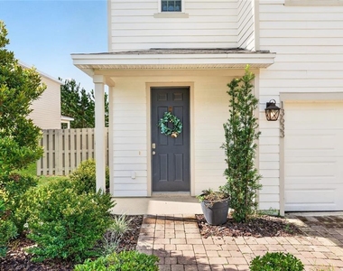 13633 Nw 14th Place - Photo Thumbnail 3