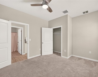 13633 Nw 14th Place - Photo Thumbnail 25