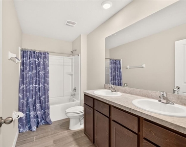 13633 Nw 14th Place - Photo Thumbnail 48