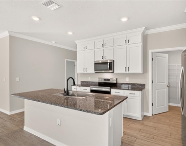 13633 Nw 14th Place - Photo Thumbnail 18