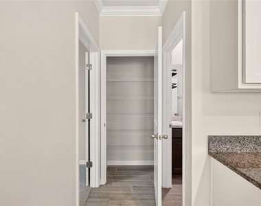 13633 Nw 14th Place - Photo Thumbnail 27